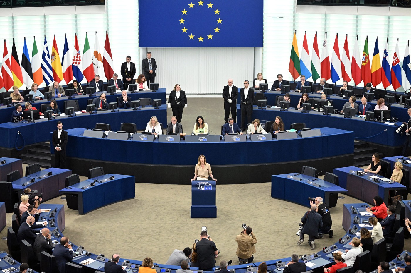 Un român, pe lista Politico cu cei 17 europarlamentari care contează în această legislatură