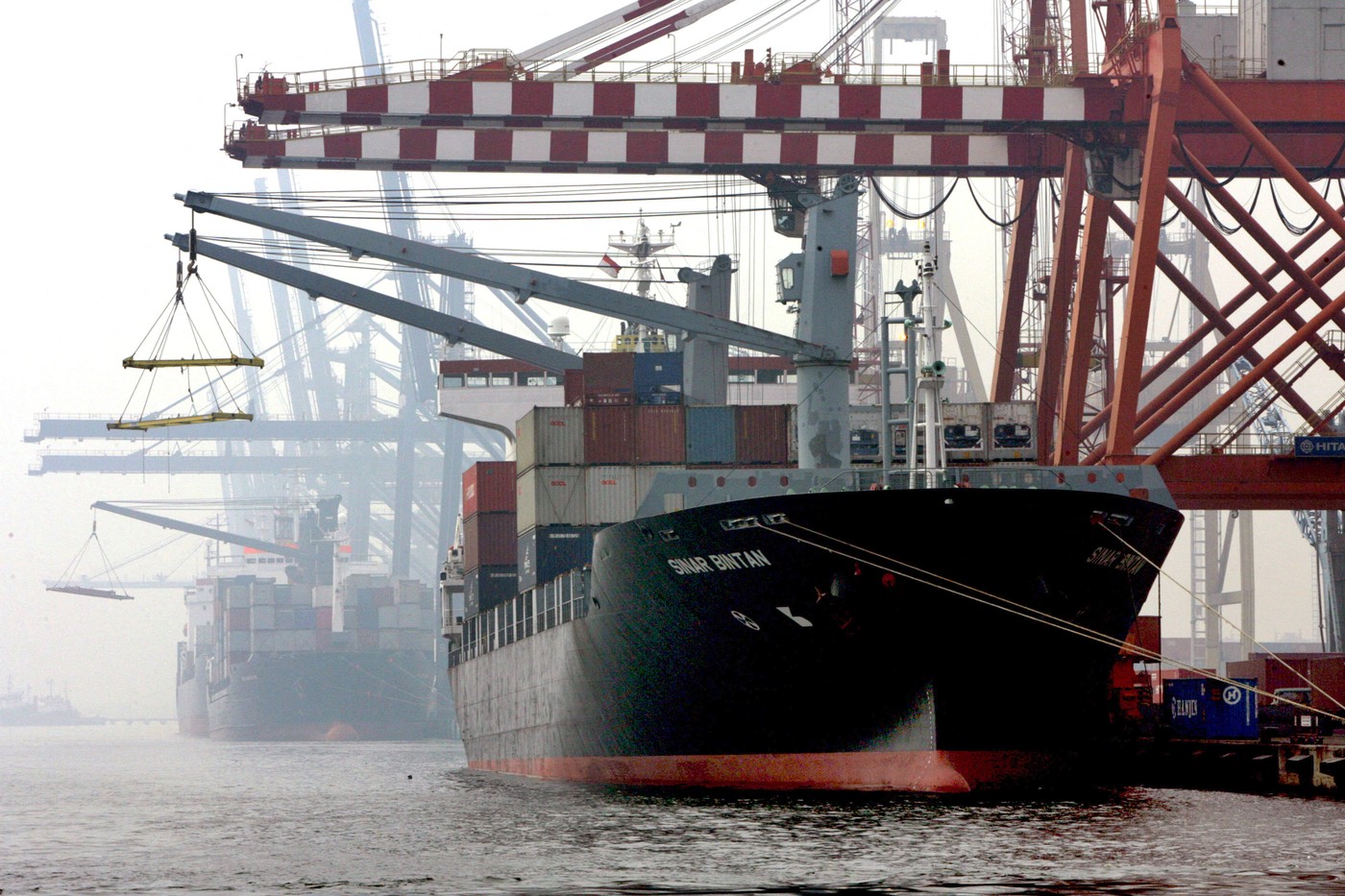 UE a semnat un acord de liber schimb cu Indonezia, după războiul tarifar început de Donald Trump