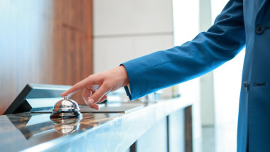 clopotel la receptie hotel
