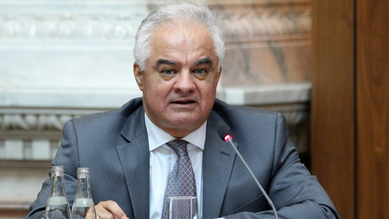 Oficial BNR: Instituțiile sunt pline de pile politice. Au fost parașutați acolo tot felul de oameni care habar nu au despre ce e vorba