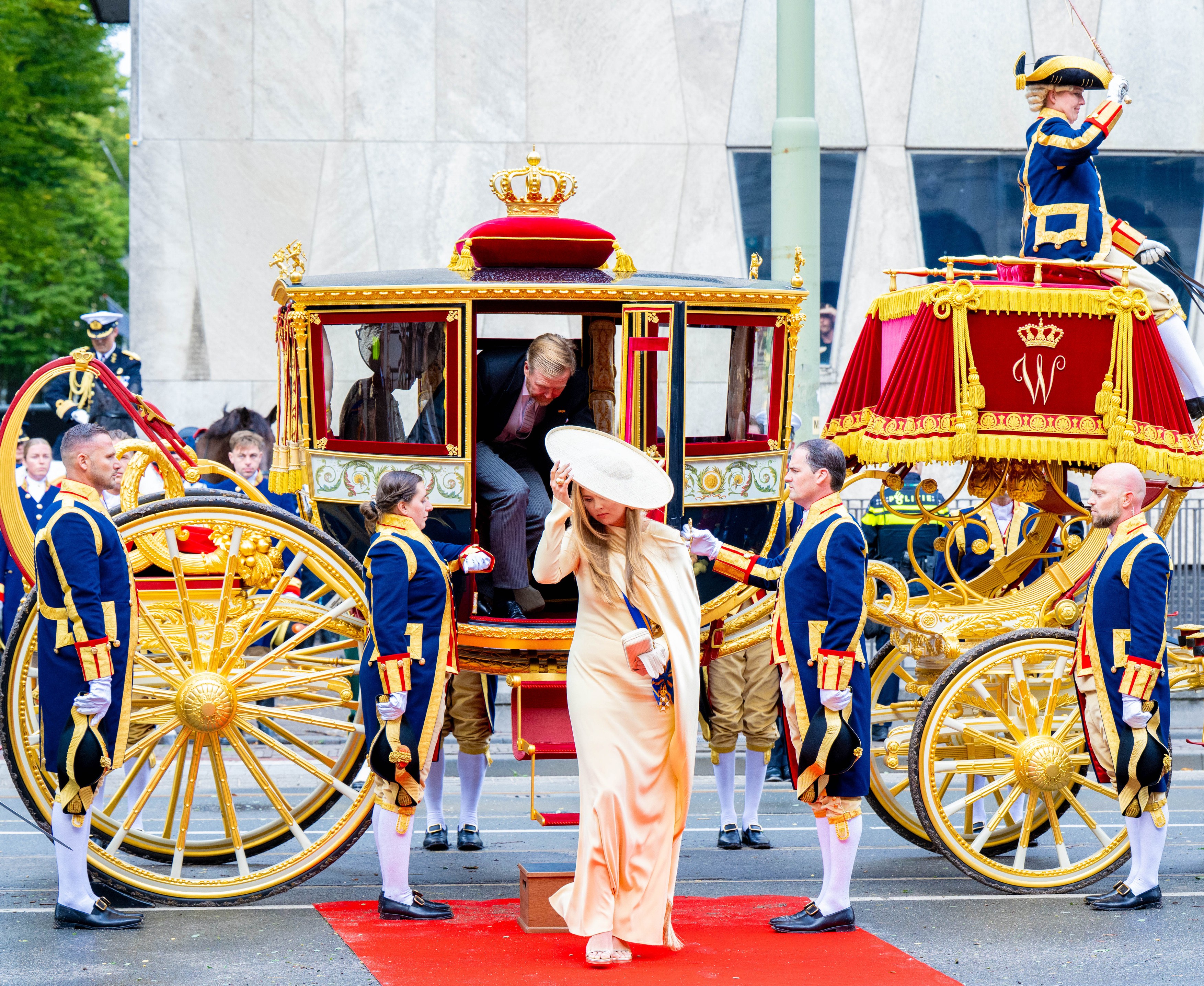 Prințesa care face armata: Amalia are 21 de ani și este moștenitoarea coroanei unui vechi regat european