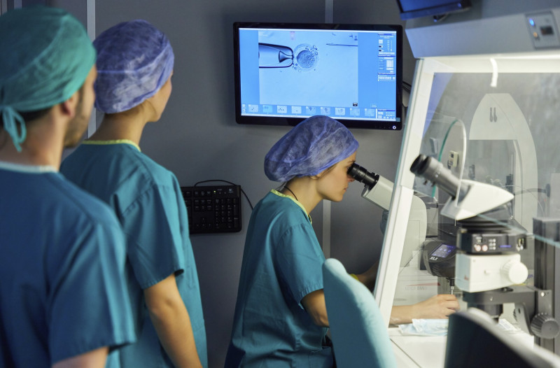 Intracytoplasmic sperm injection in IVF treatment