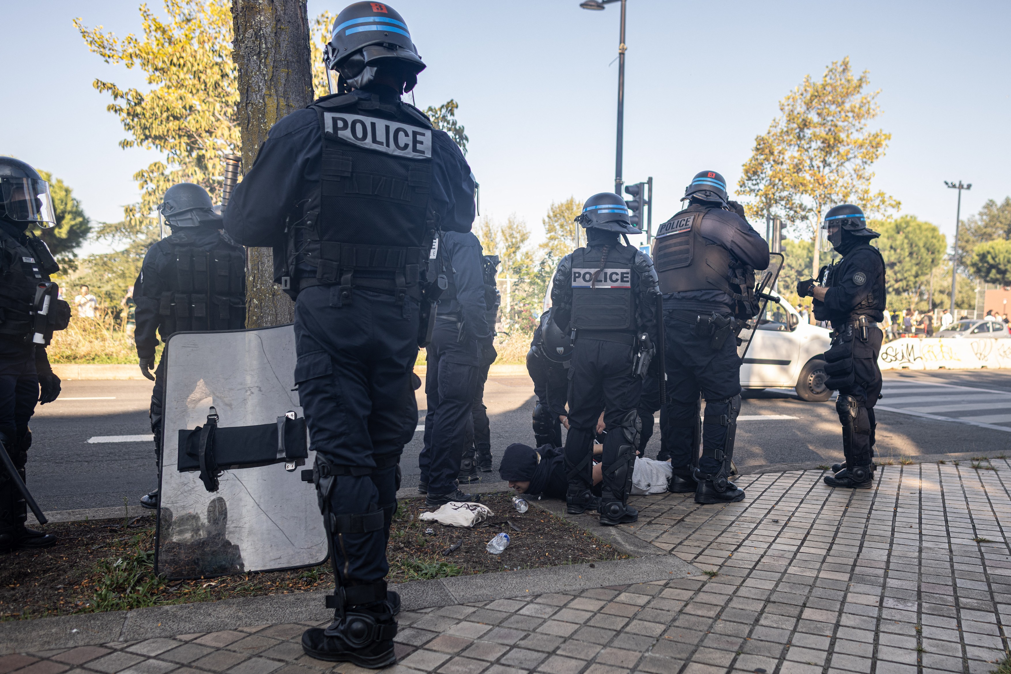 Incident armat la Nisa. Două persoane au fost ucise iar mai multe au fost rănite