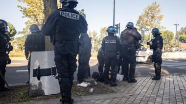 Primarul oraşului Nisa, Christian Estrosi, a cerut o prezență mai mare a polițiștilor în cartierul unde a avut loc incidentul FOTO Profimedia