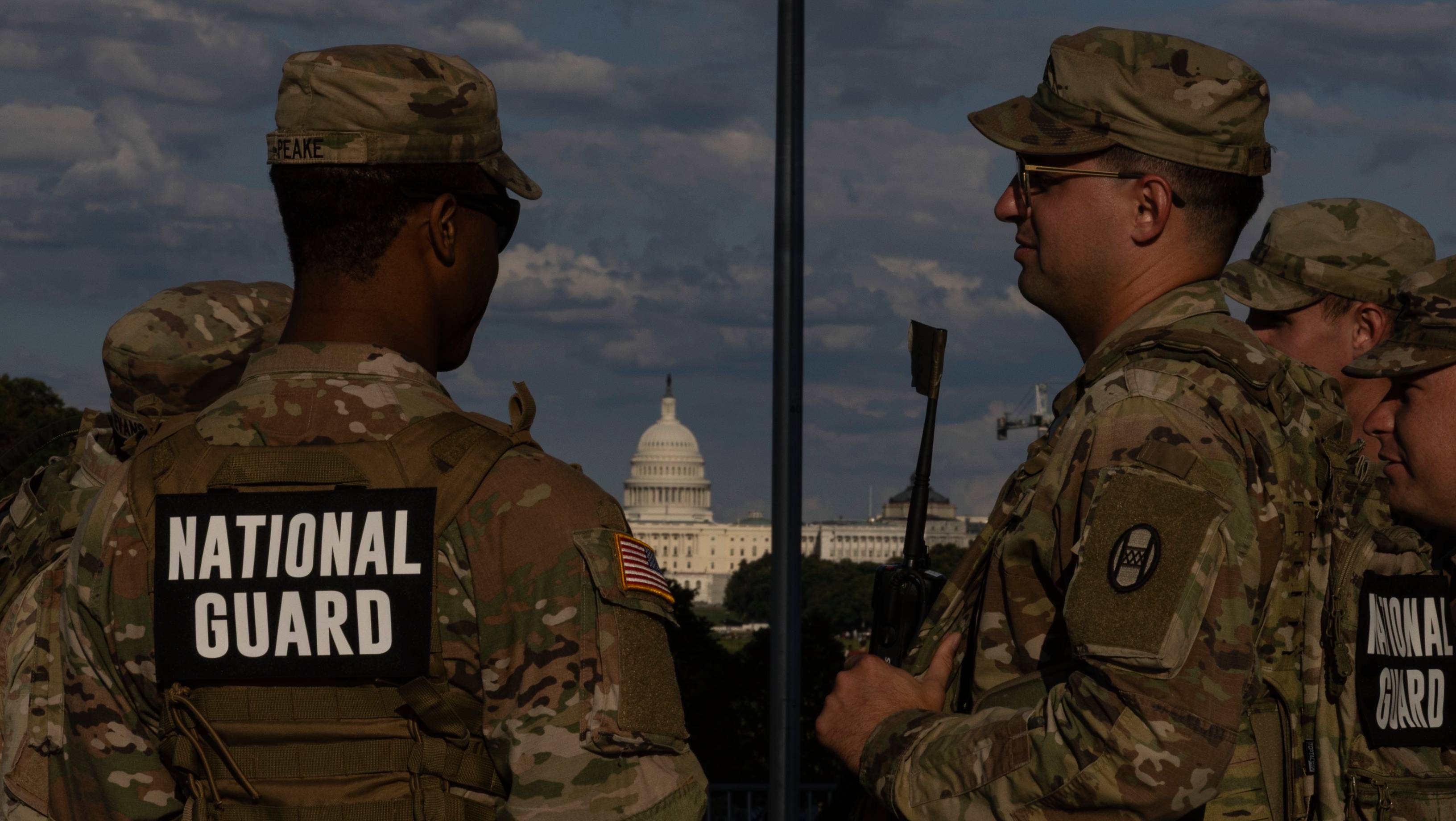 Pentagonul retrage o parte din trupele Gărzii Naţionale din Chicago şi Portland