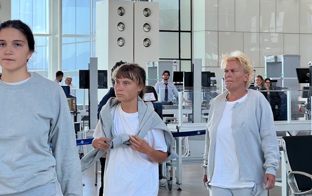 Greta Thunberg și peste 170 de activiști, numiți de Israel „provocatori”, au fost deportați în Grecia și Slovacia