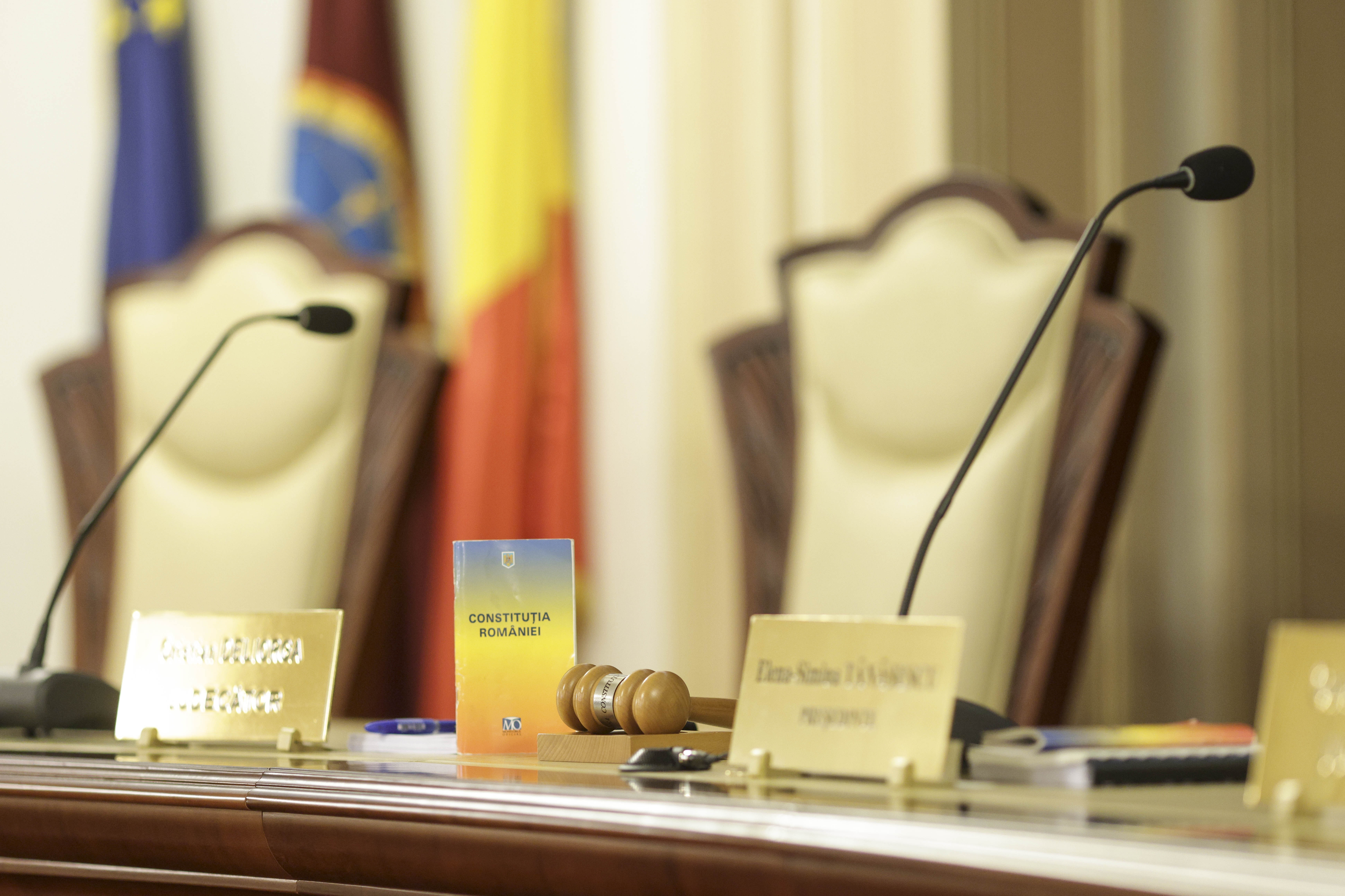 Înalta Curte a atacat la CCR legea privind plata pensiilor private. Ce reclamă magistrații