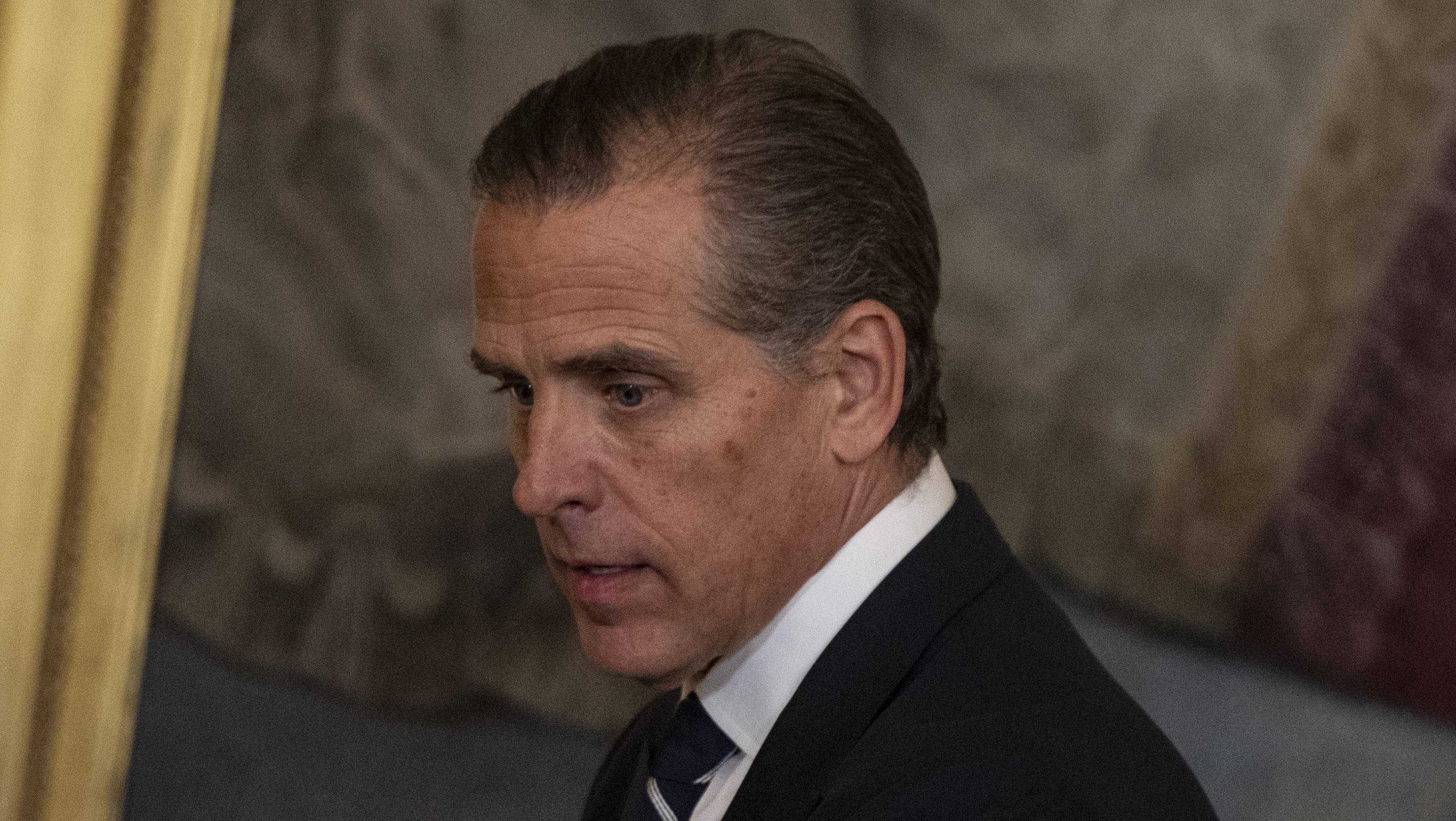 Hunter Biden, implicat într-o tranzacție pentru vânzarea terenului din jurul Ambasadei SUA în România