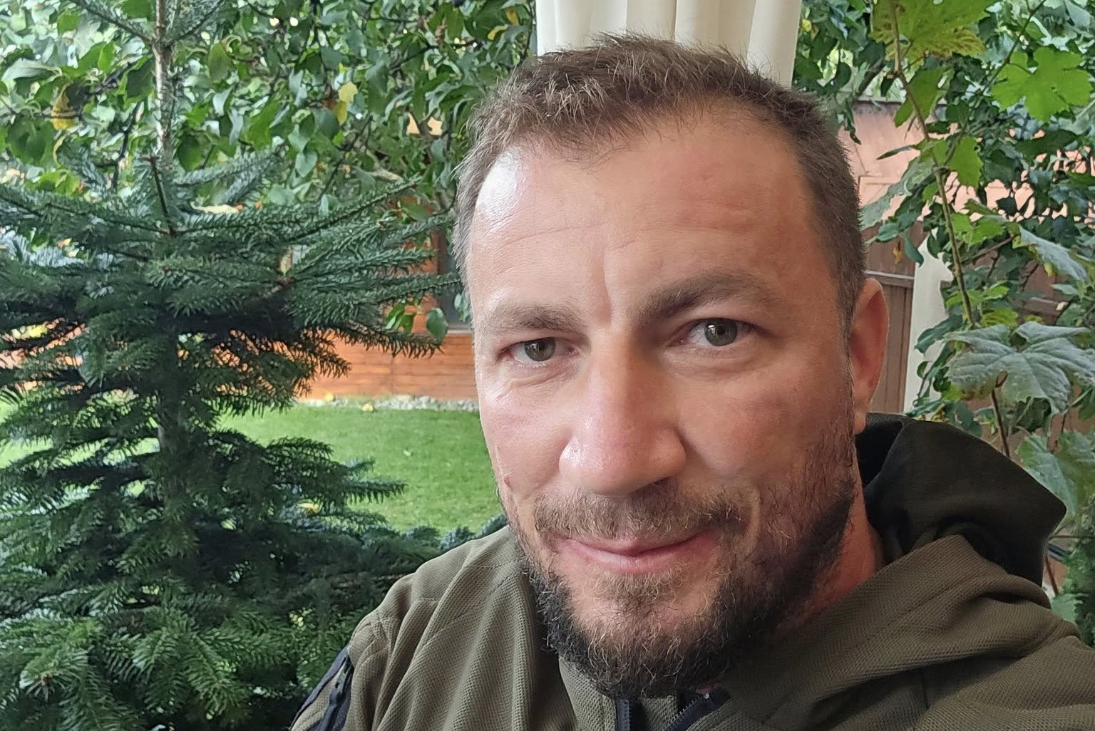 „Miroase a cadavre.” Mesajul lui Marian Godină pentru cei care au râs de avertizările autorităților privind ciclonul Barbara