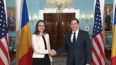 oana toiu si marco rubio dau mana