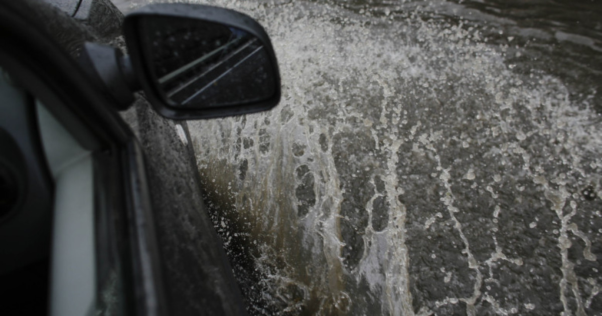 Noi alerte de inundații în județul Constanța. Oamenii sunt sfătuiți să se pregătească de o posibilă evacuare. A fost emis RO-Alert