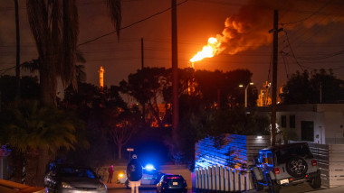 incendiu rafinarie sua