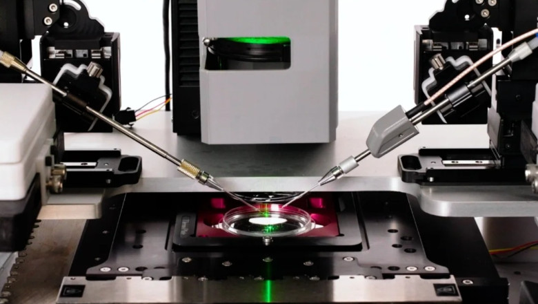 sistemul Aura automatizat de fertilizare in vitro ce folosește inteligența artificială