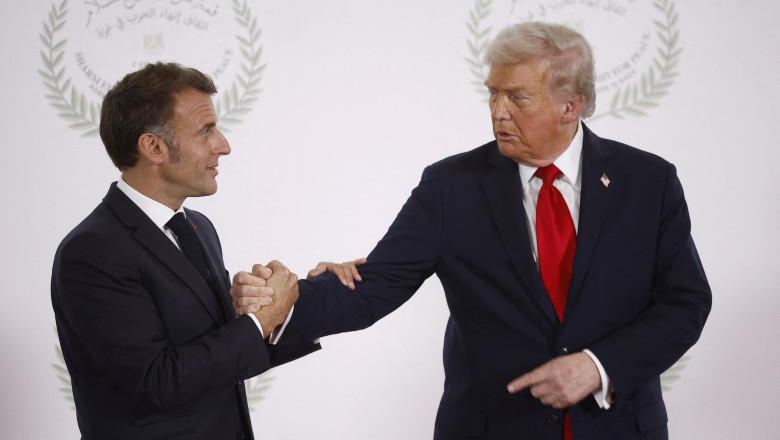 VIDEO  Trump l-ar fi ameninţat pe Macron cu taxe vamale dacă nu creşte preţul medicamentelor în Franța. Replica Elysee: „Nu are nicio logică”