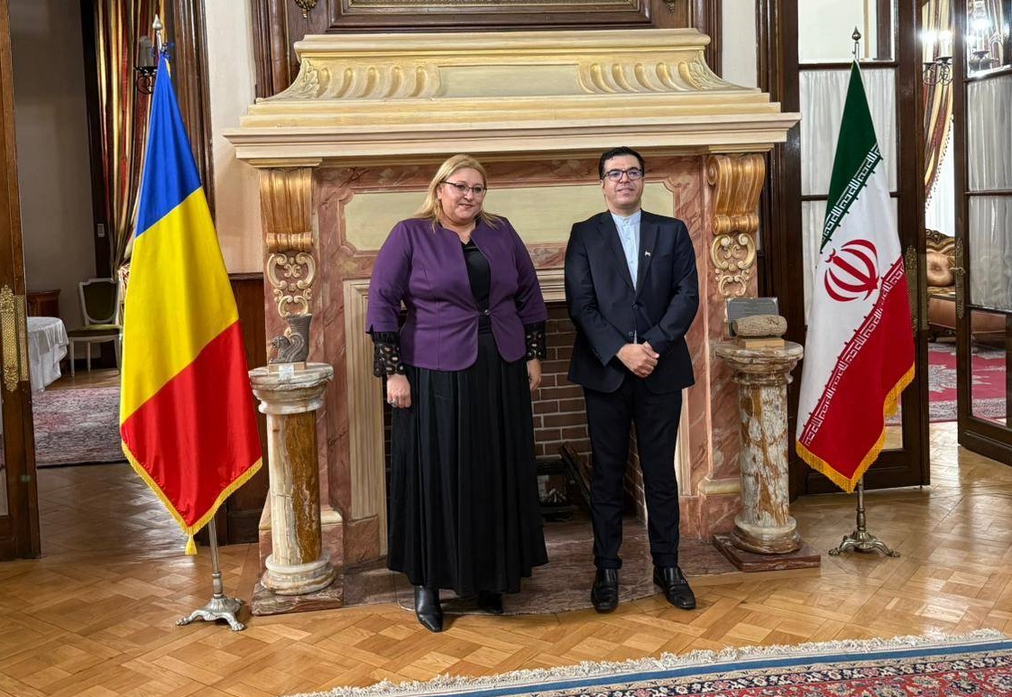 Diana Șoșoacă, vizită la Ambasada Iranului de la București