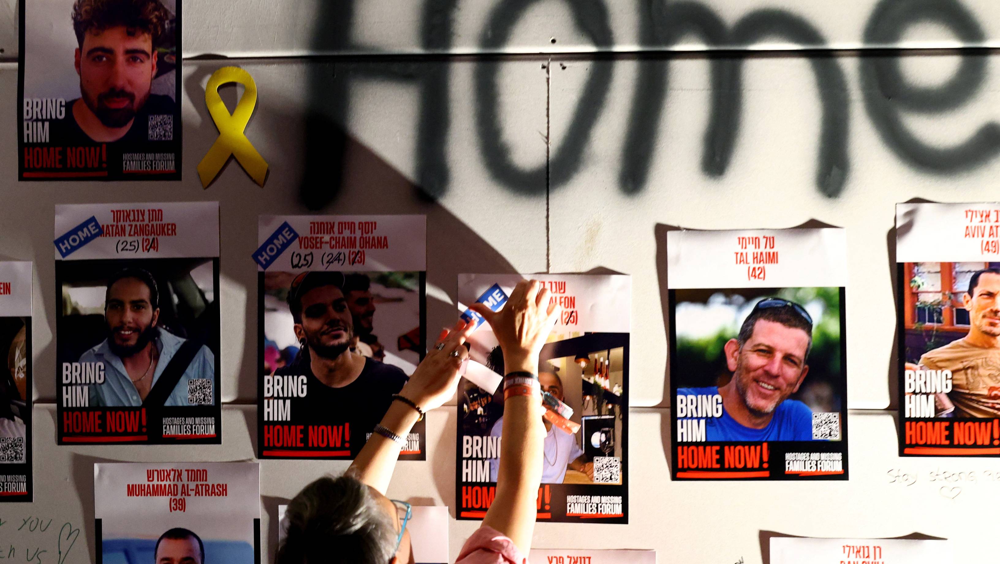 „Cele mai crude forme de tortură”: mărturiile palestinienilor eliberați din închisorile israeliene