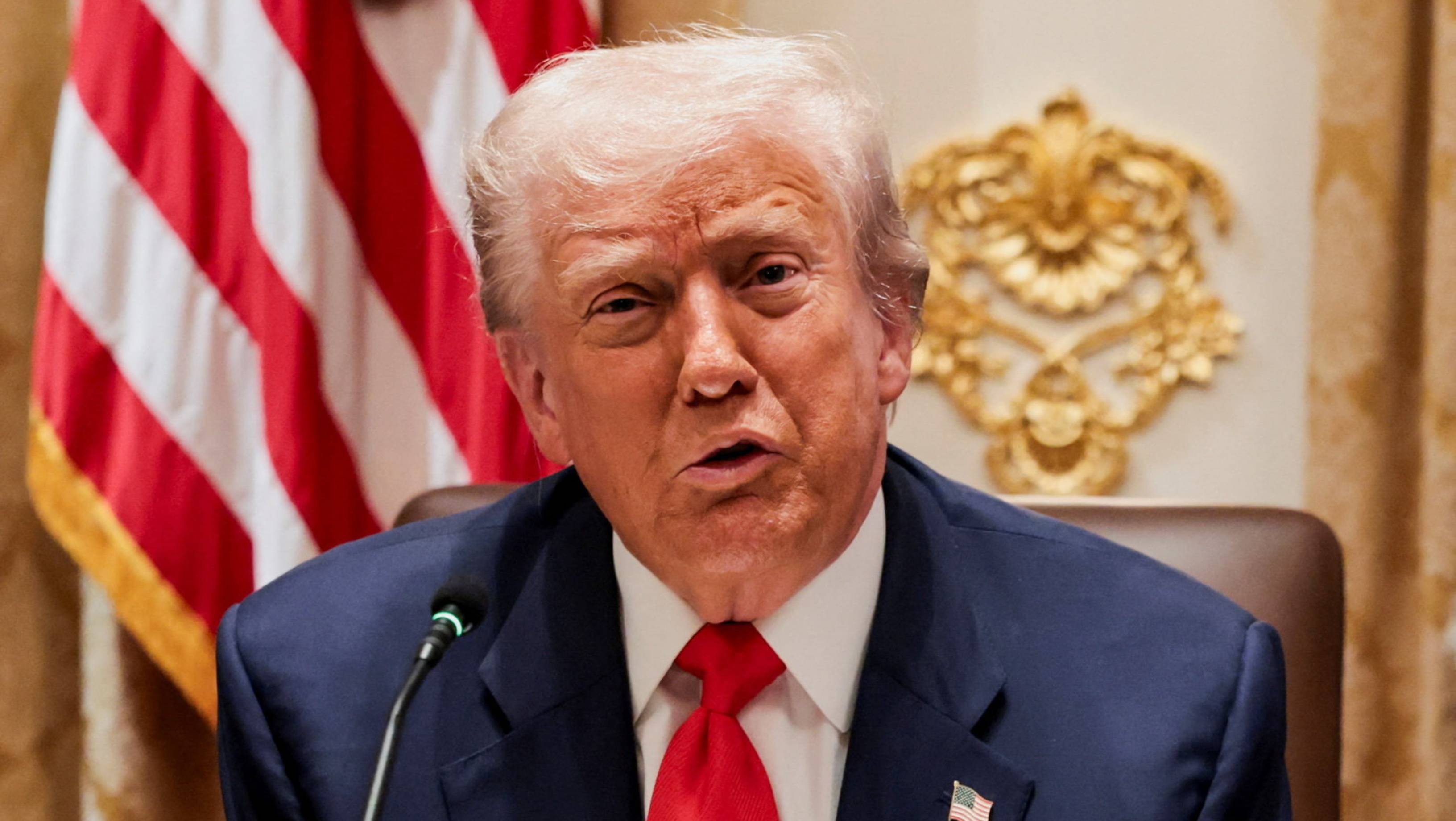 Donald Trump, mesaj live în timpul discuției cu Vladimir Putin: „Conversația este una lungă”