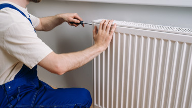 Cum aerisești caloriferele. Foto Getty Images