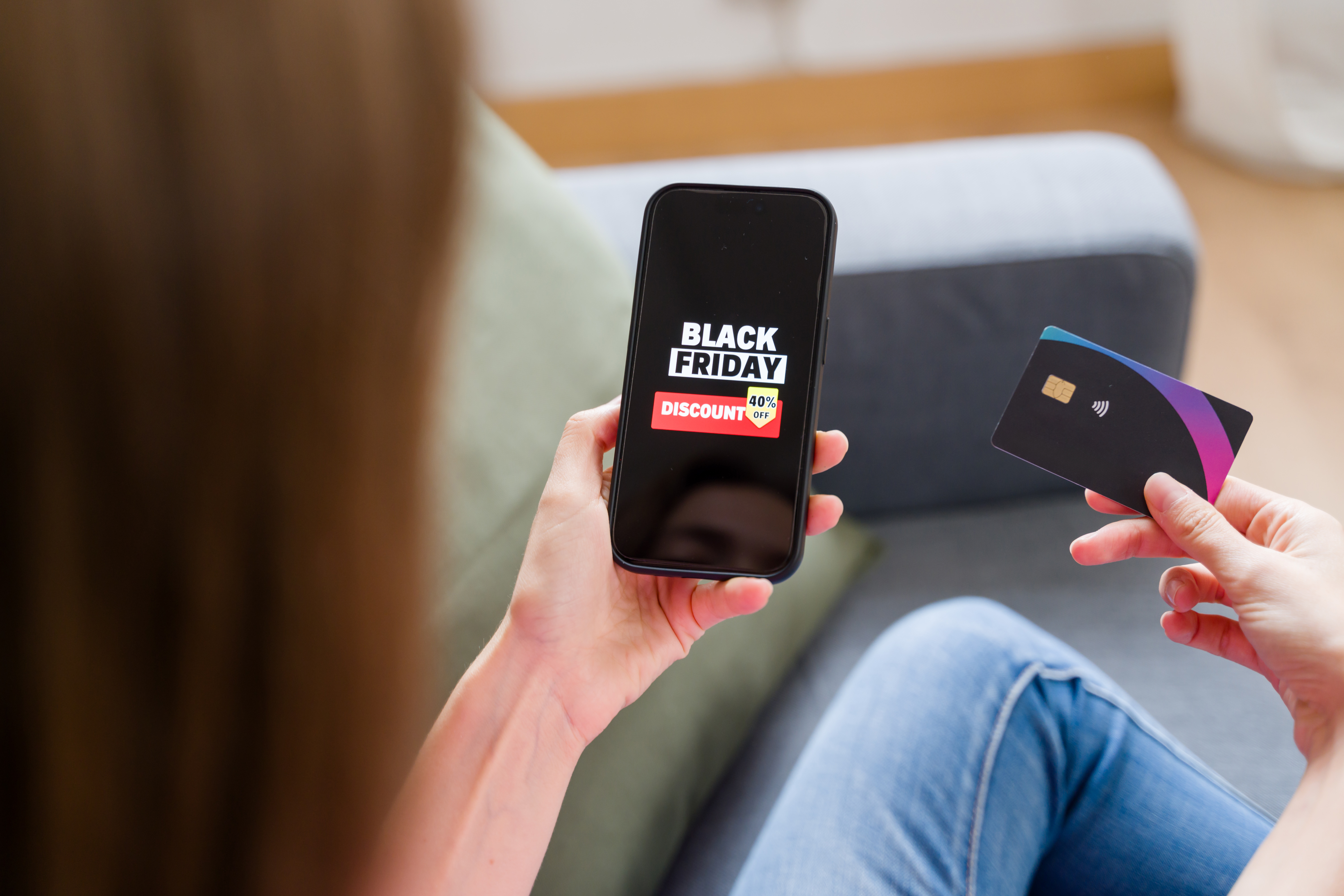 Cum recunoaștem reducerile reale de Black Friday 2025. Specialiștii economici atenționează: „Să se evite aceste capcane”