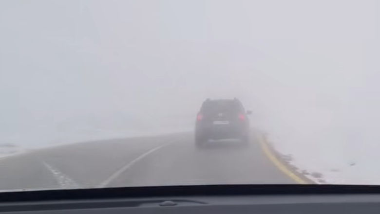 Încă un sector din Transalpina se închide din cauza ninsorilor și a viscolului. Anunțul CNAIR