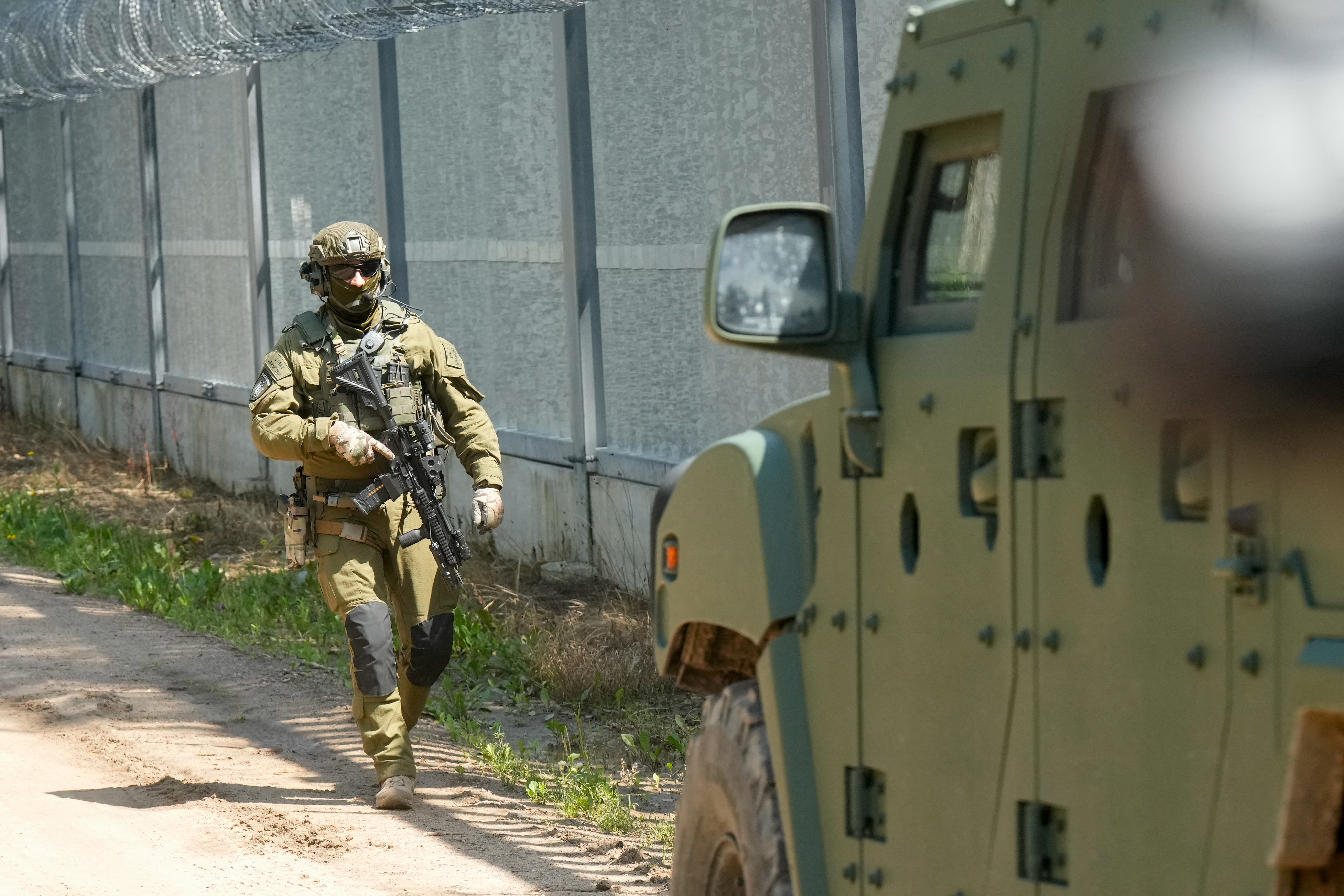 Grănicerii polonezi au descoperit un tunel folosit pentru treceri ilegale ale frontierei din Belarus