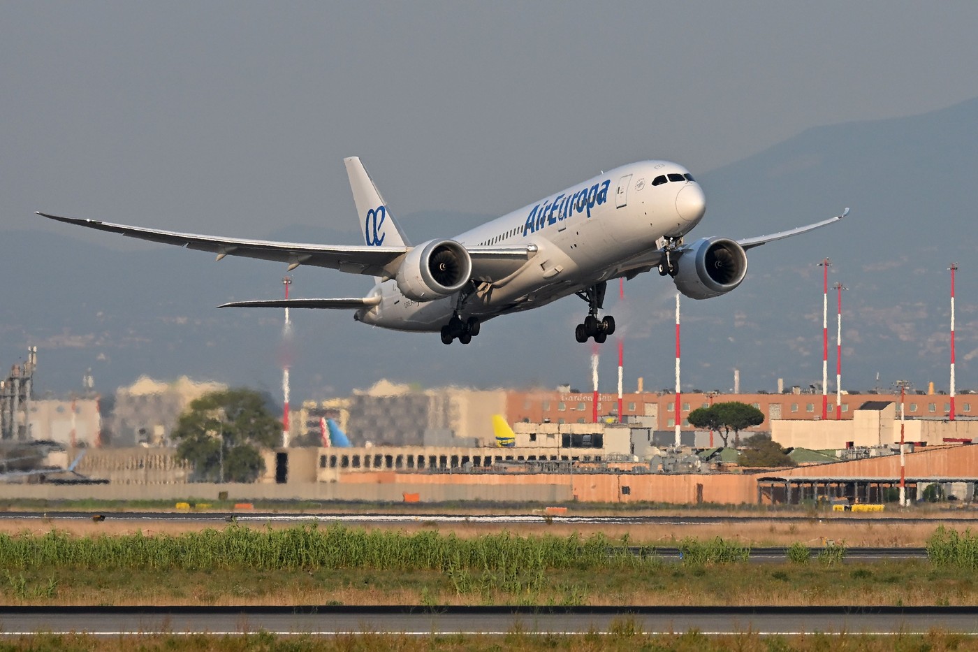 Atenționare MAE de călătorie pentru Italia: Grevă pe aeroporturile internaționale din Roma