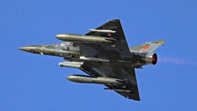 aeronava mirage in zbor