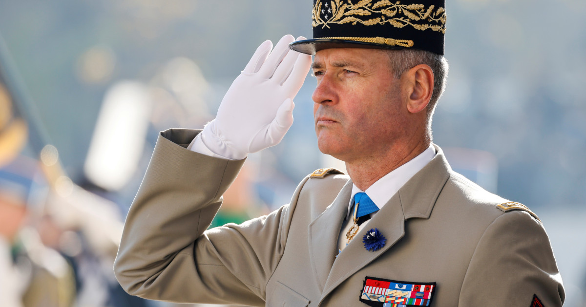 Franţa pregătită să desfăşoare forţe în Ucraina în 2026