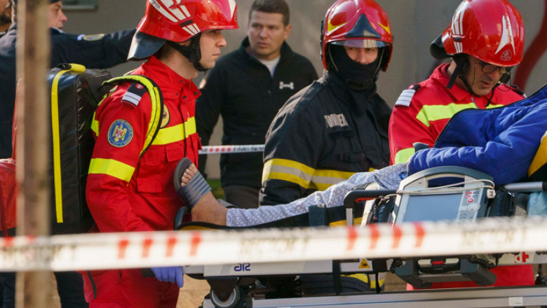 medici si ranit in explozia din rahova