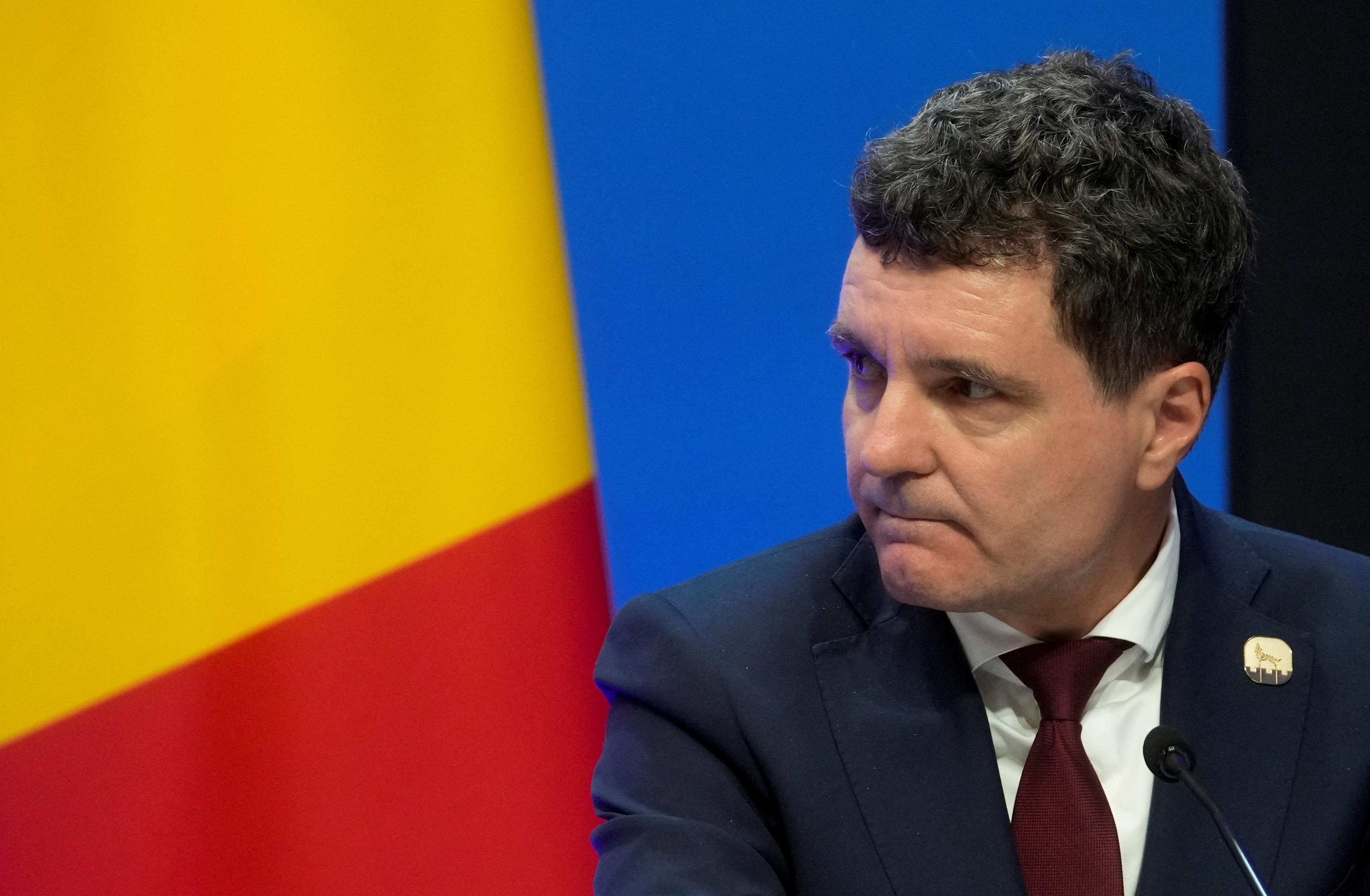 Nicuşor Dan: Există o tensiune socială la adresa magistraţilor, orice e rău în ţară se întâmplă pentru că au pensii prea mari