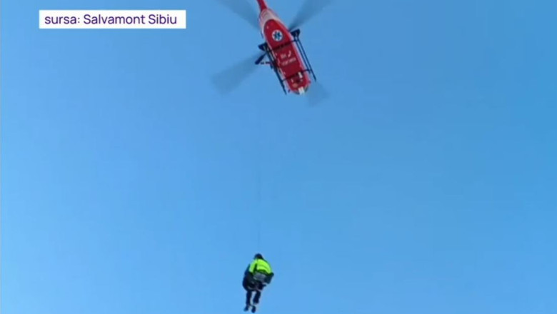Salvamontiştii sibieni încearcă din nou să recupereze trupurile turiştilor morţi în Munții Făgăraş