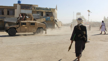 luptatori-talibani-afgani