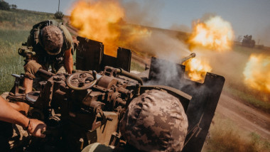 Ukrainian soldiers from the 60th Battalion of Territorial Defense