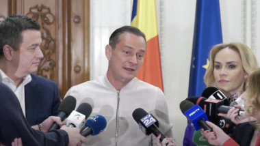 Screenshot 2025-10-27 at 12.47.02