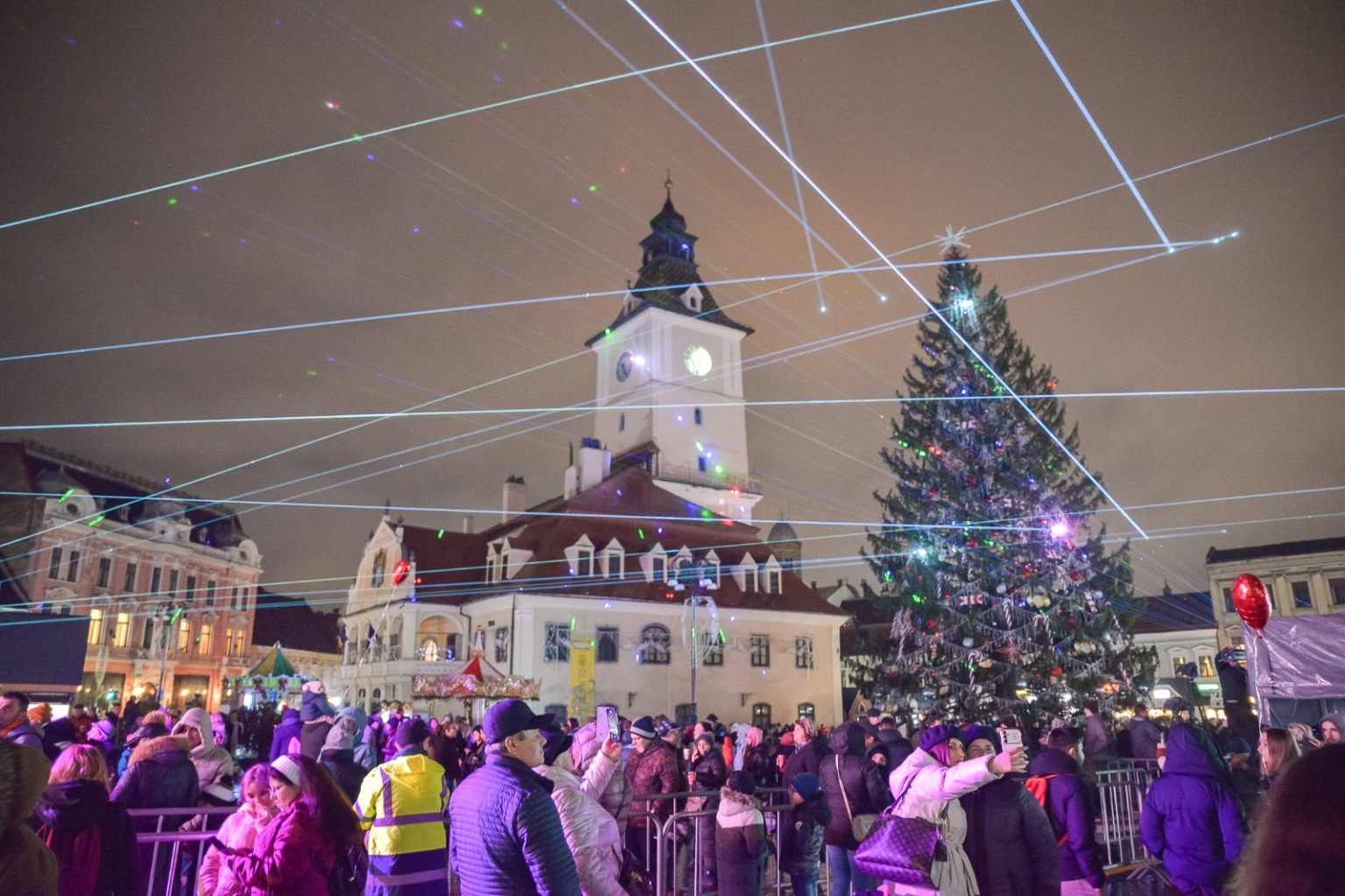 Focurile de artificii din Brașov dispar din Piața Sfatului, de Revelion. Alternativa propusă de edilul George Scripcaru