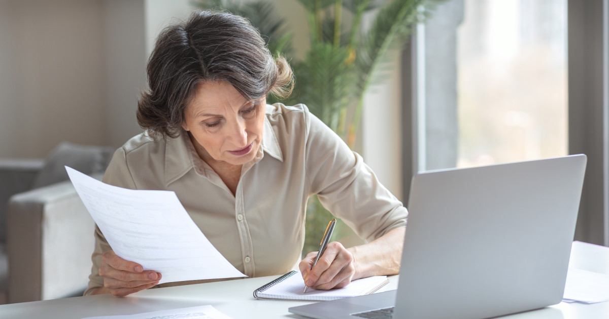 Românii pot ieși mai devreme la pensie, fără penalizări. Ce perioade necontributive sunt recunoscute ca vechime în muncă