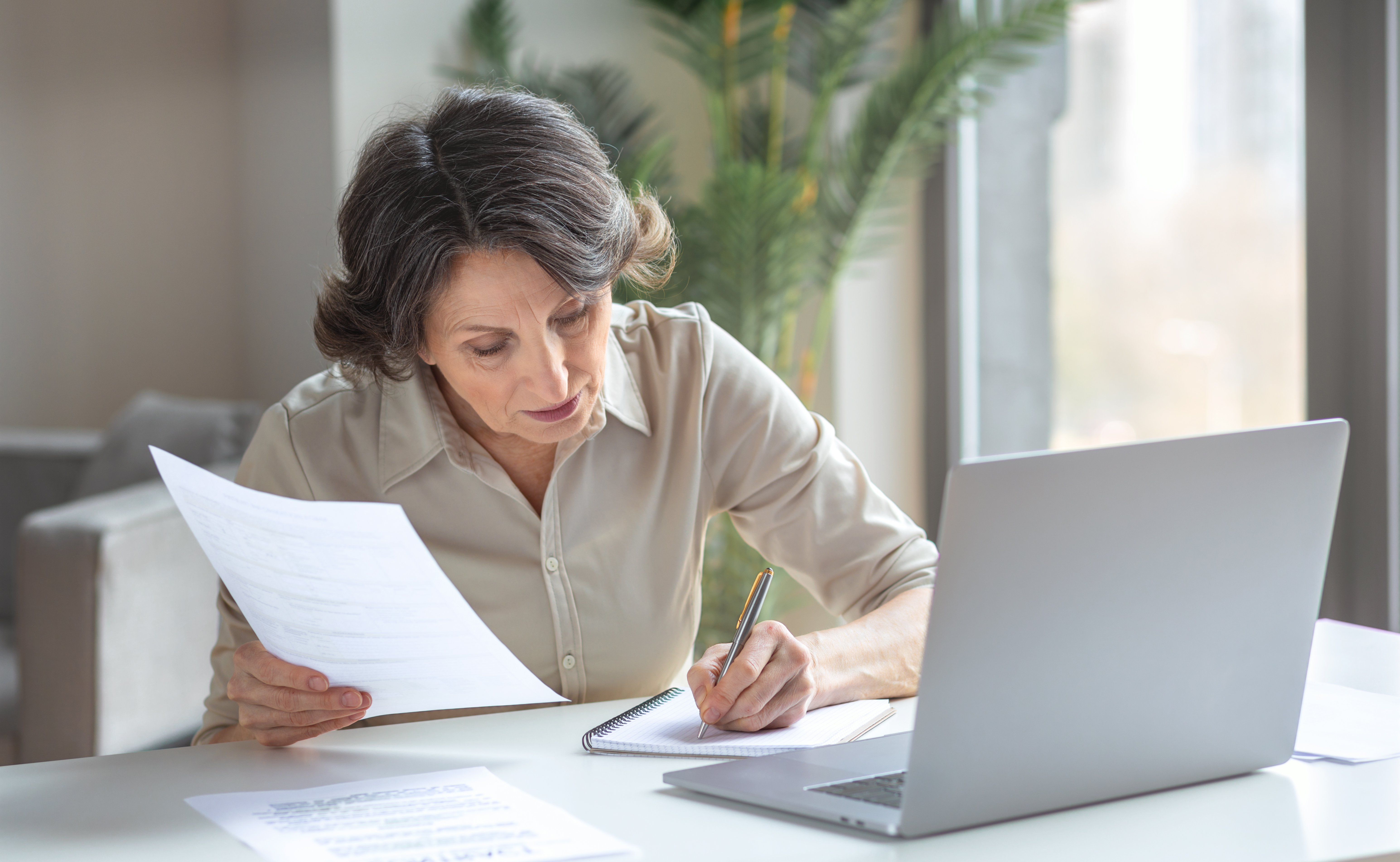 Românii pot ieși mai devreme la pensie, fără penalizări. Ce perioade necontributive sunt recunoscute ca vechime în muncă