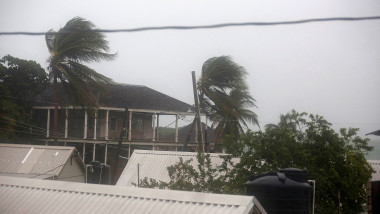 Hurricane Melissa approaches, in Jamaica