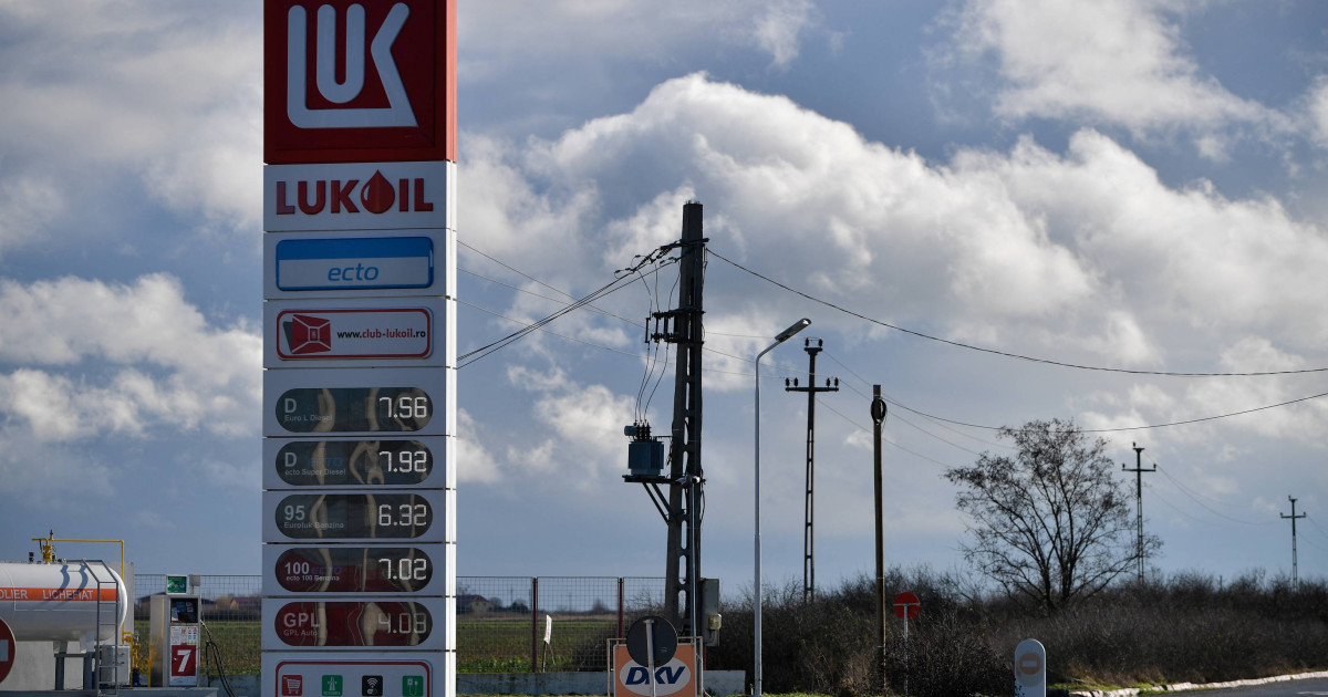 Lukoil își vinde activele externe după sancțiunile SUA
