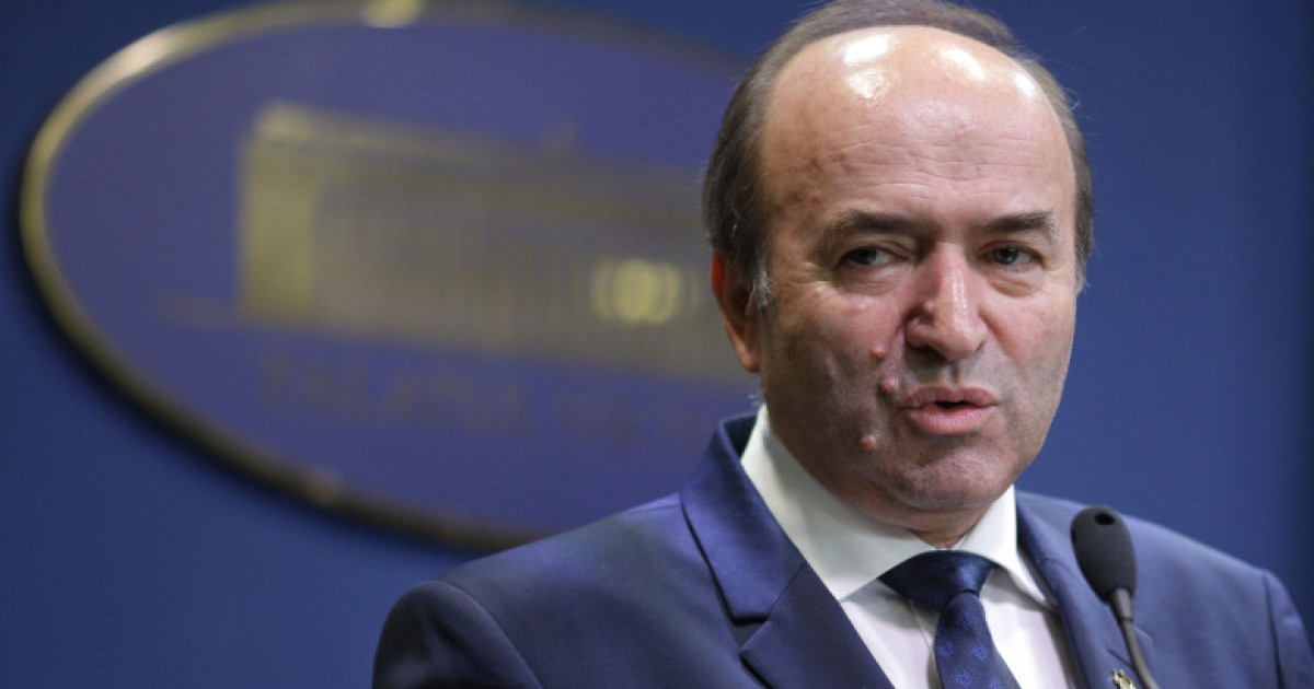 Tudorel Toader: Modificările la legea pensiilor speciale nu schimbă datele