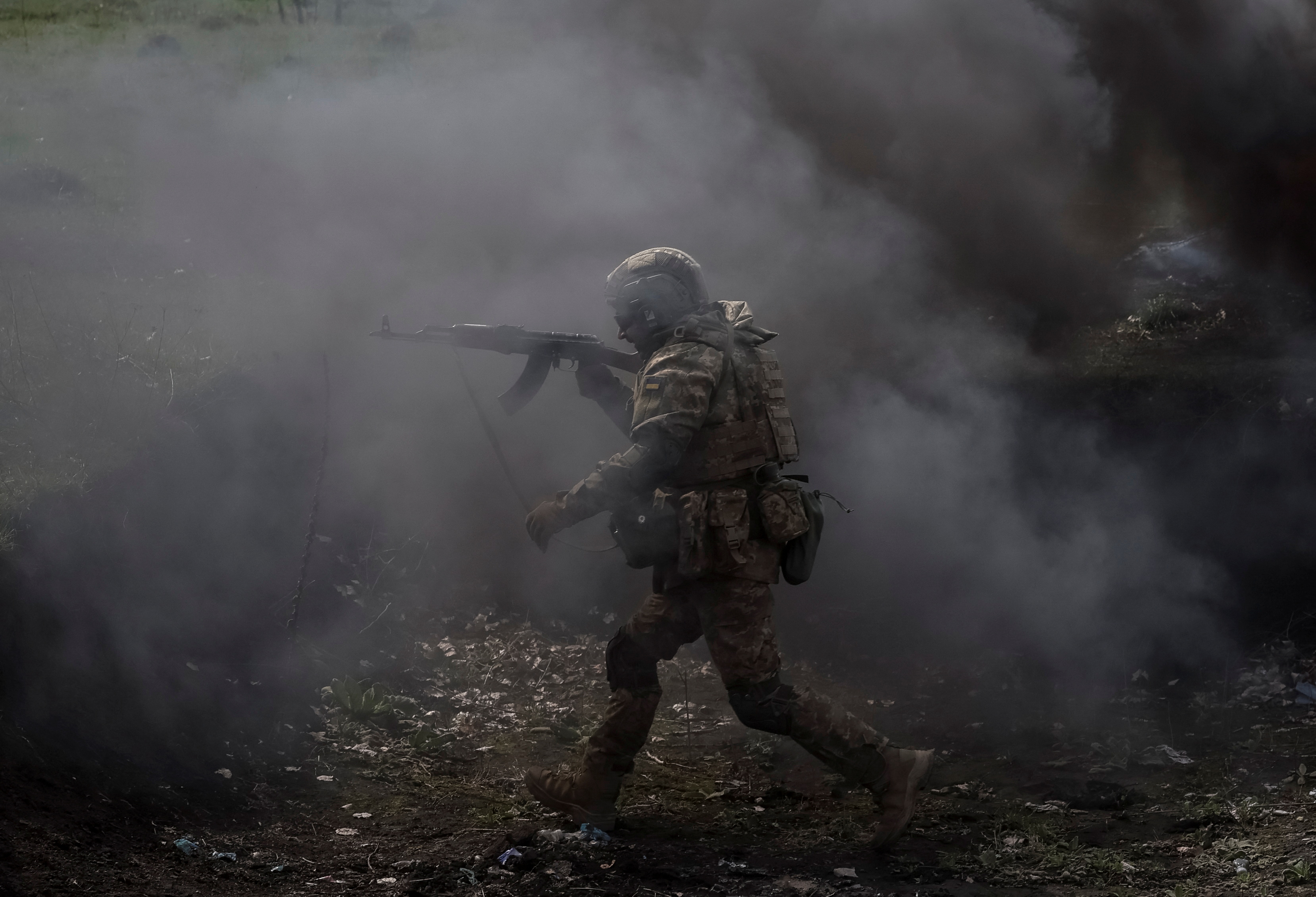 Kremlinul amenință să „distrugă” trupele străine care luptă pentru Kiev: „Armata noastră își face treaba”