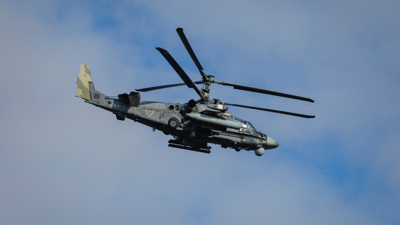Nou incident jenant pentru armata lui Putin. Antiaeriana rusă a doborât un elicopter Ka-52 pe care l-a confundat cu o dronă