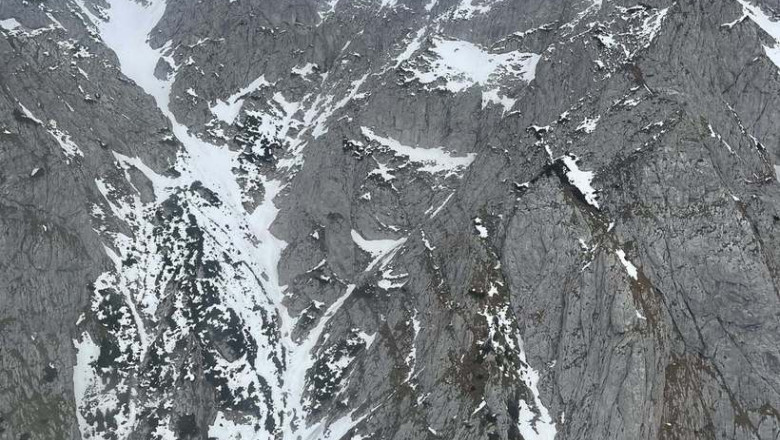 Un bărbat de 47 de ani a murit în Piatra Craiului: a căzut sute de metri în gol. Al cincilea caz în ultimele zece zile