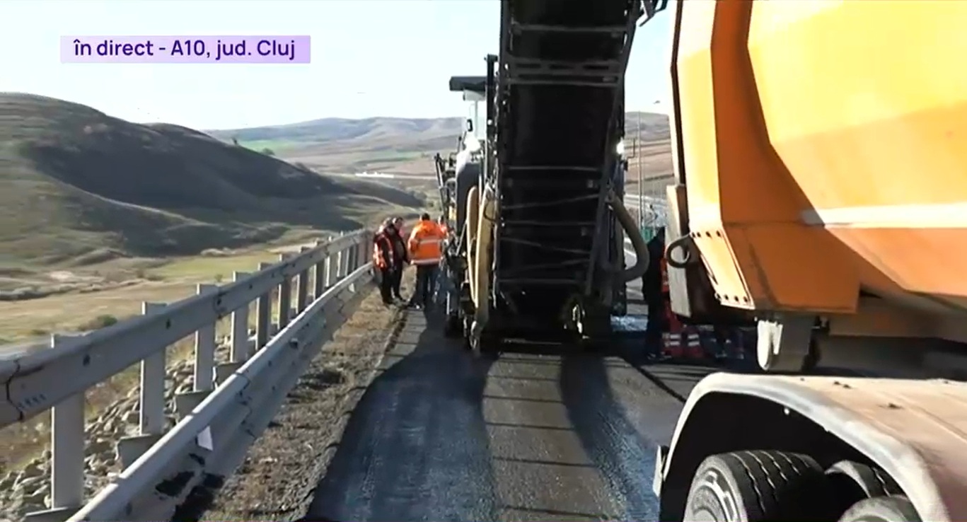 VIDEO Surpare pe o porțiune din autostrada A10. Circulația a fost oprită pe banda afectată