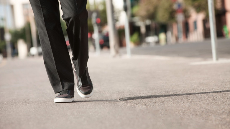 O țară europeană limitează viteza pietonilor la 6 km/h pentru a preveni accidentele pe trotuare