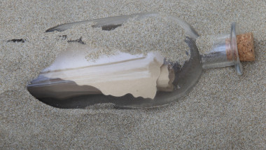 letter message in the glass bottle