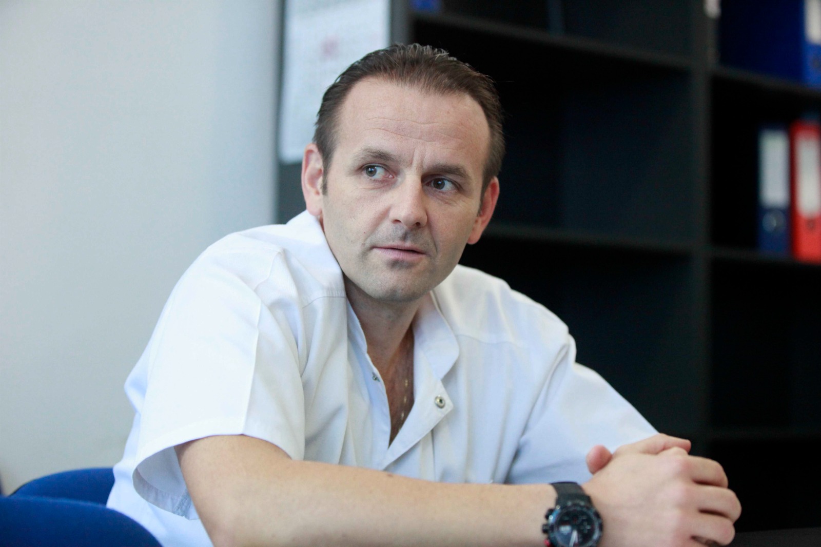 Preşedintele Colegiului Medicilor Buzău: medicii nu mai vor să facă gărzi din cauza criticilor din online, stresului și plății proaste