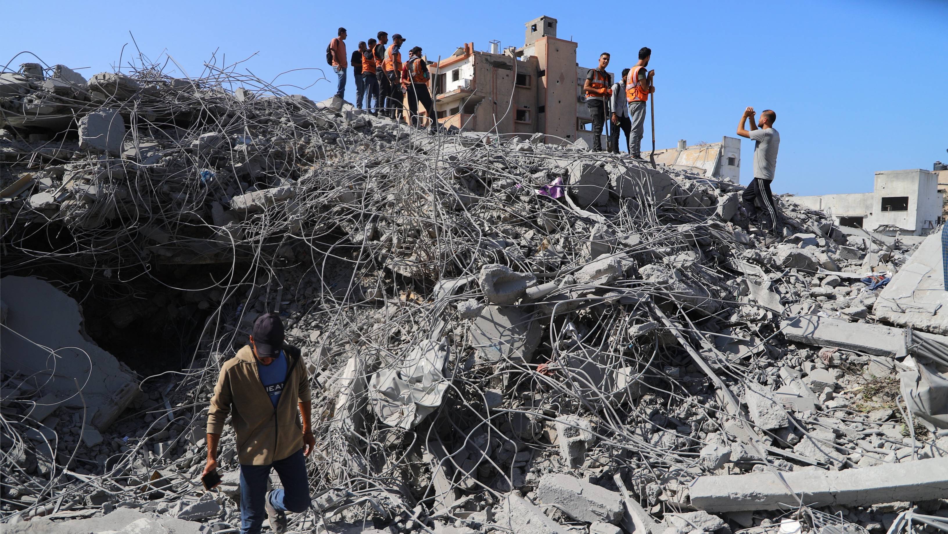 Tensiuni în Fâșia Gaza: 27 de morţi în urma unor noi atacuri. Israel şi Hamas se acuză reciproc de încălcarea armistiţiului