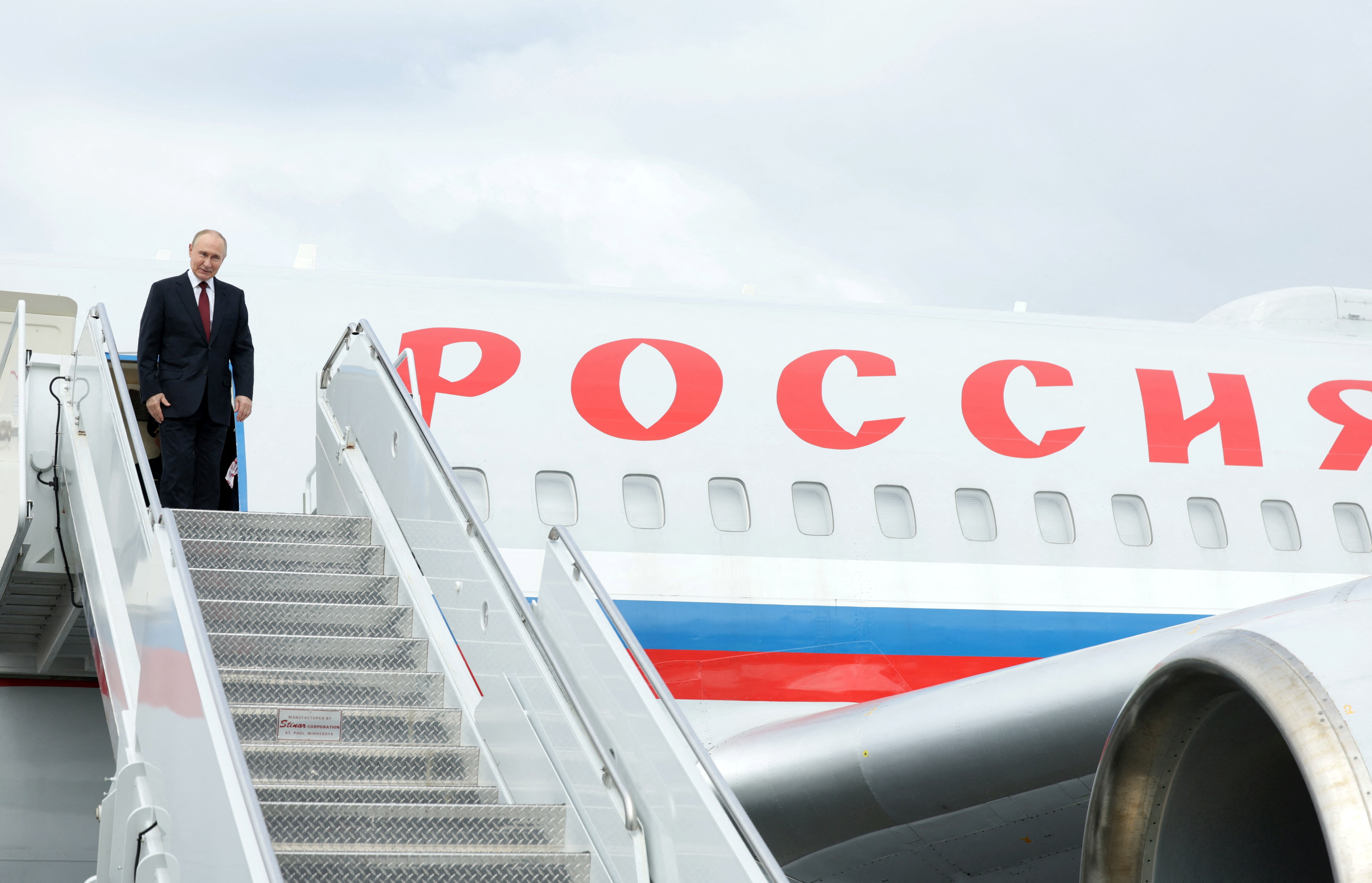 Sofia declară că va permite avionului lui Putin să traverseze spațiul aerian bulgar în drum spre Budapesta, deși rușii nu au cerut asta