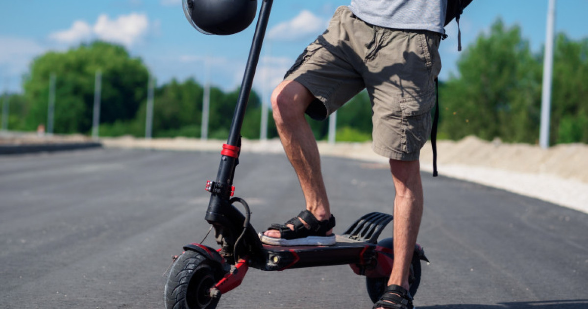 Asigurarea RCA devine obligatorie pentru trotinetele şi bicicletele electrice. Proiectul a fost adoptat de Camera Deputaților